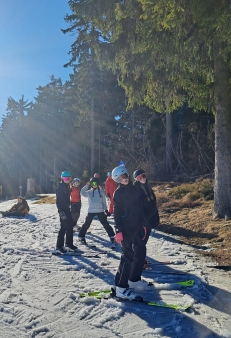 93c7ac1e-5b2b-40e0-8a15-a85255494910