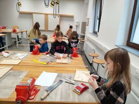 7561afe9-991b-4969-bf8d-32a51aa23043