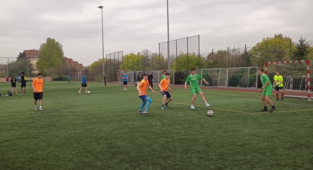 aff06509-0a33-4458-b40e-ada72e6ce0b4