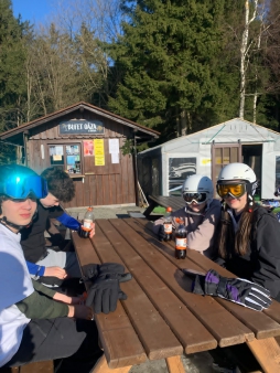 d07148ef-0f56-423b-9021-b37fab1d7030