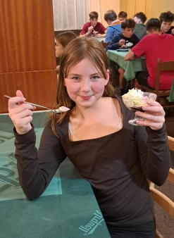 20251009_201044