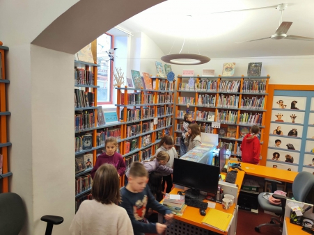 18437424-1d60-4670-9410-4f23076320a0