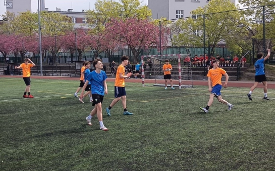 c86940b7-aa53-4fcb-9c4d-70ee060c561f