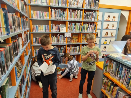 0fde7c02-1c6e-4027-bef6-d9e03da41921