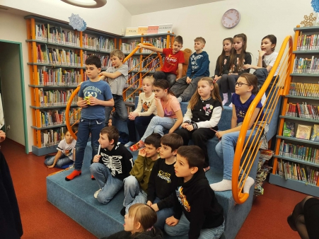 2e91a289-e4c2-4446-b8fa-a58b85f405bb